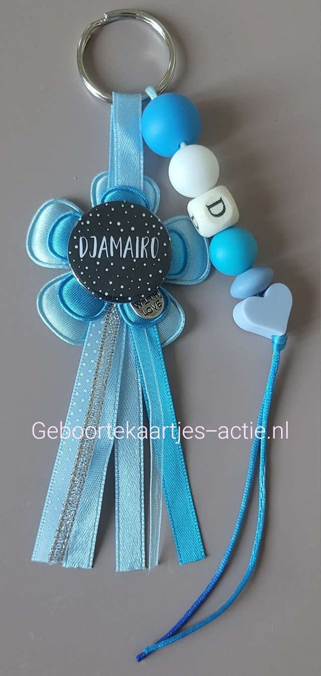 10 naamsleutelhangers zijn klaar