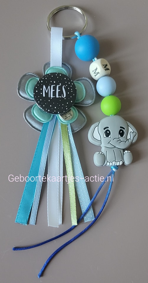 10 naamsleutelhangers zijn klaar